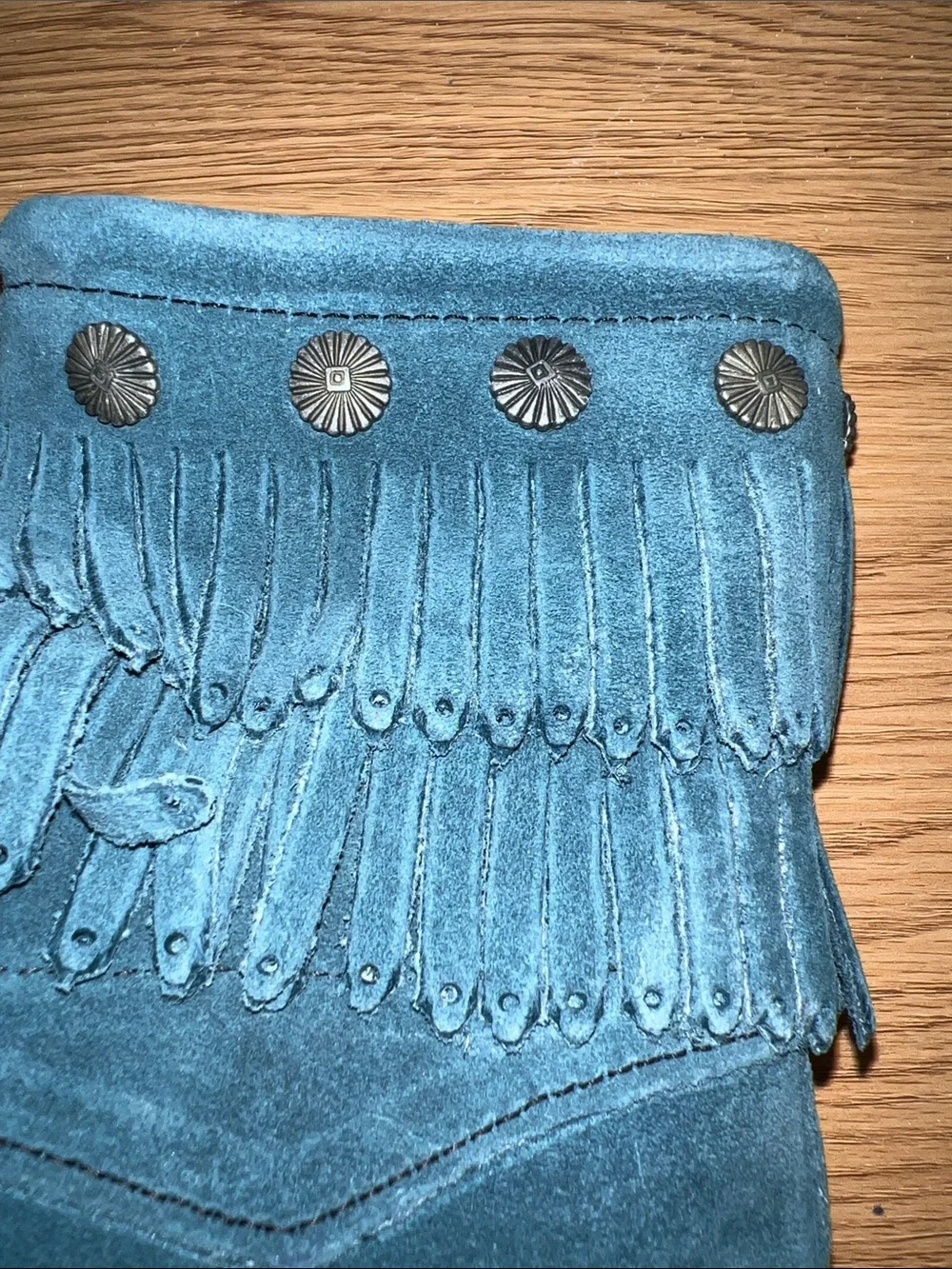RARE NIB Minnetonka Double Fringe Peacock Blue Suede Boot with studded accents
